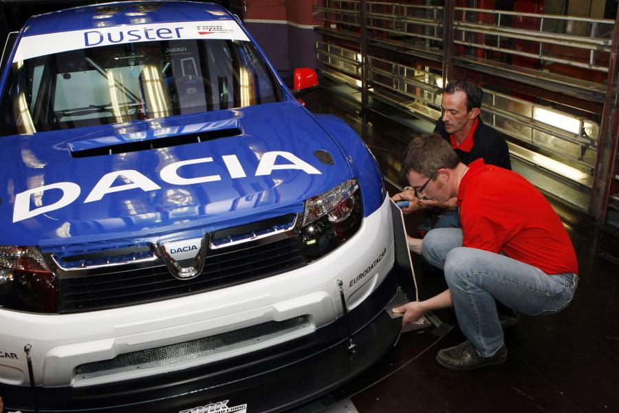 Детали создания Dacia Duster No Limit Pikes Peak 2011 года  (фото 33 из 62)